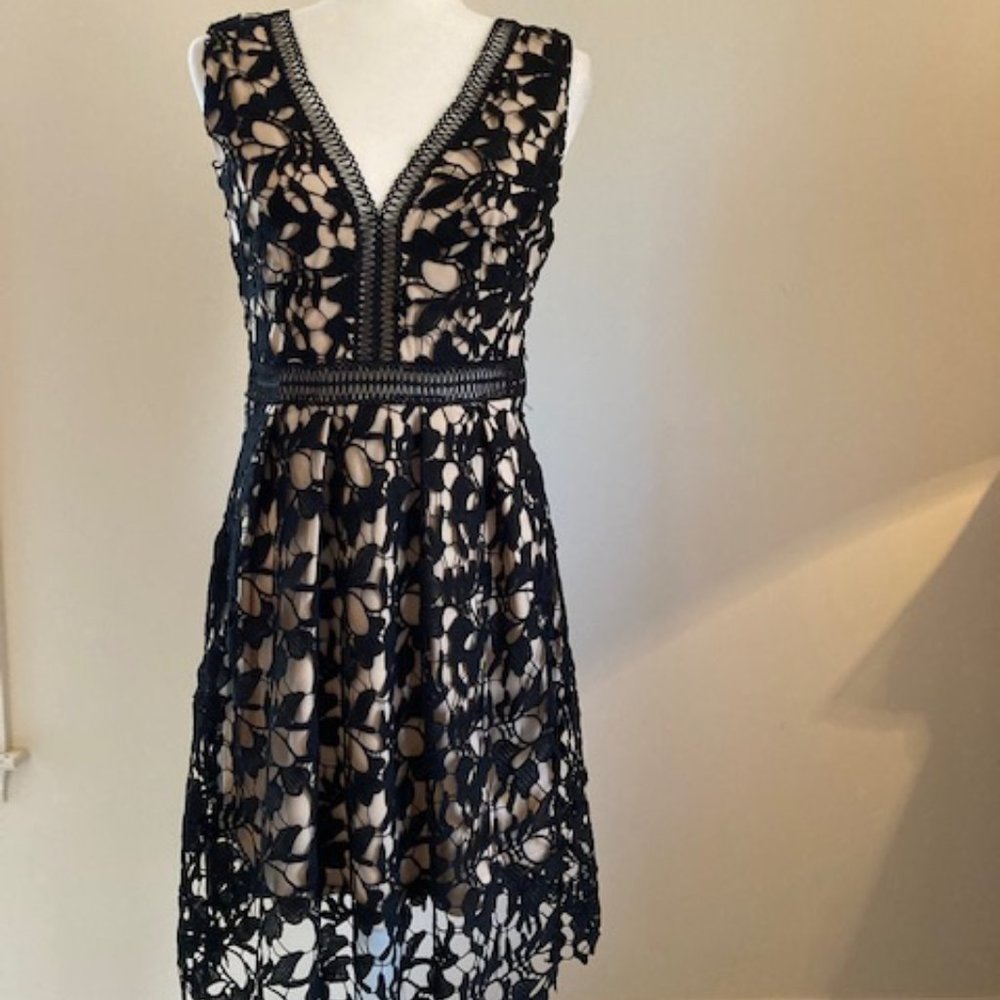 Romeo & Julliet Couture, black lace dress size M